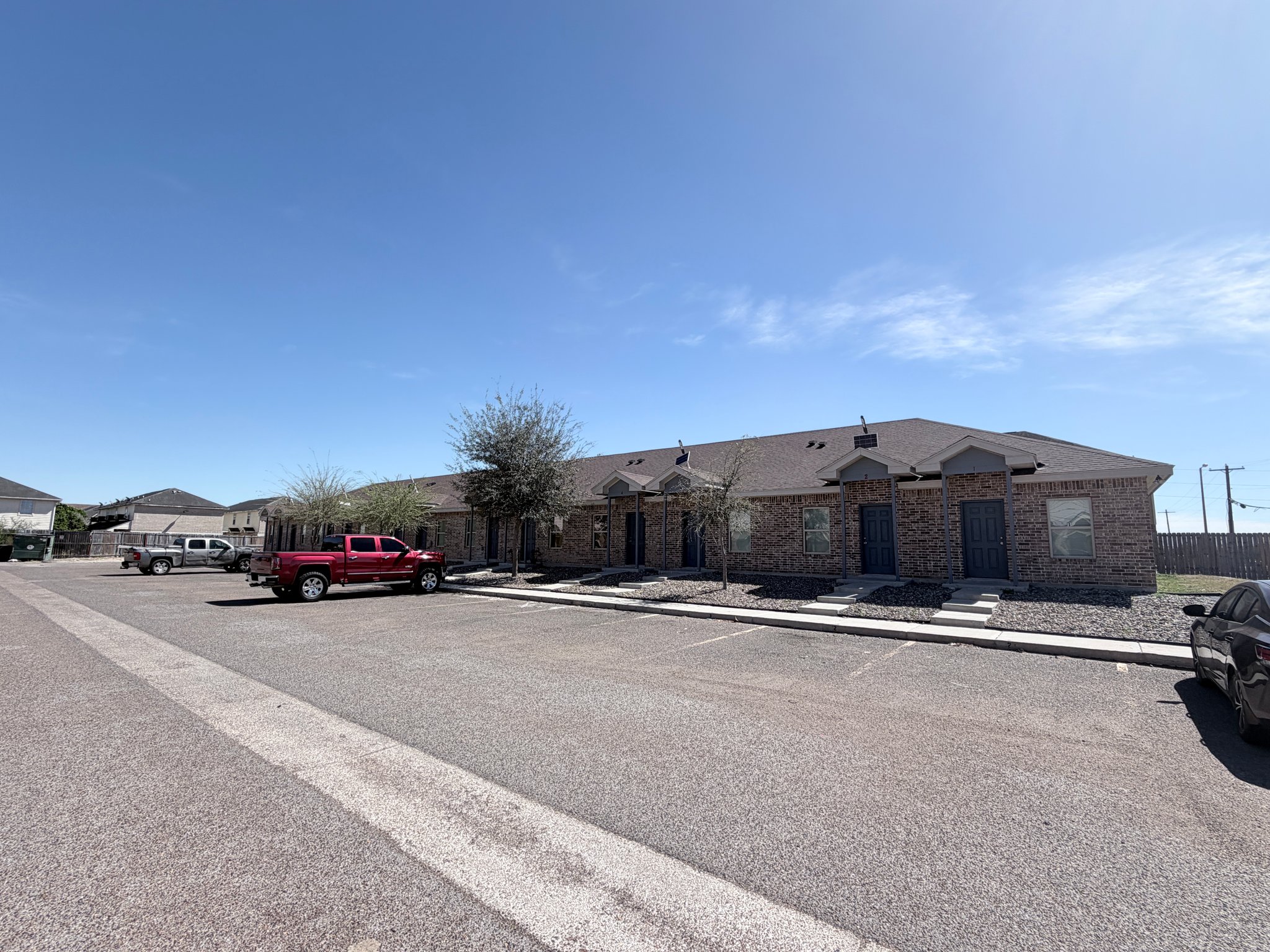 Mission Apartment: 3300 N Moorefield Rd