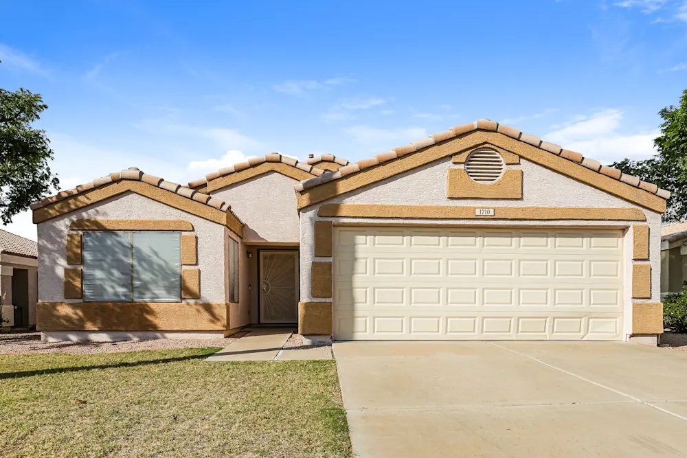 Gilbert House: 1712 E Palo Blanco Wy