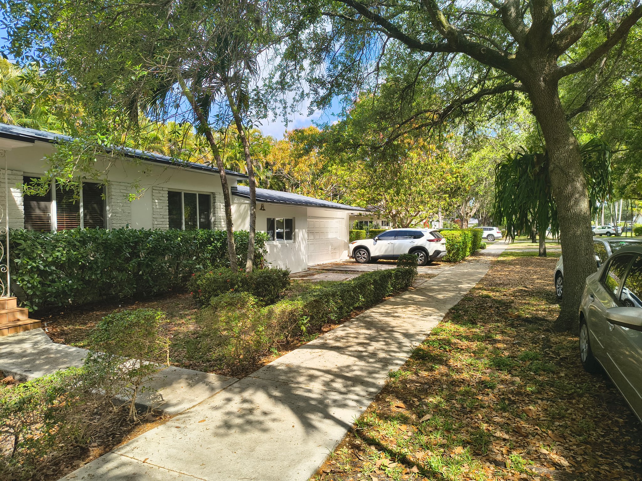 MIAMI SPRINGS House: 789 Pinecrest Dr