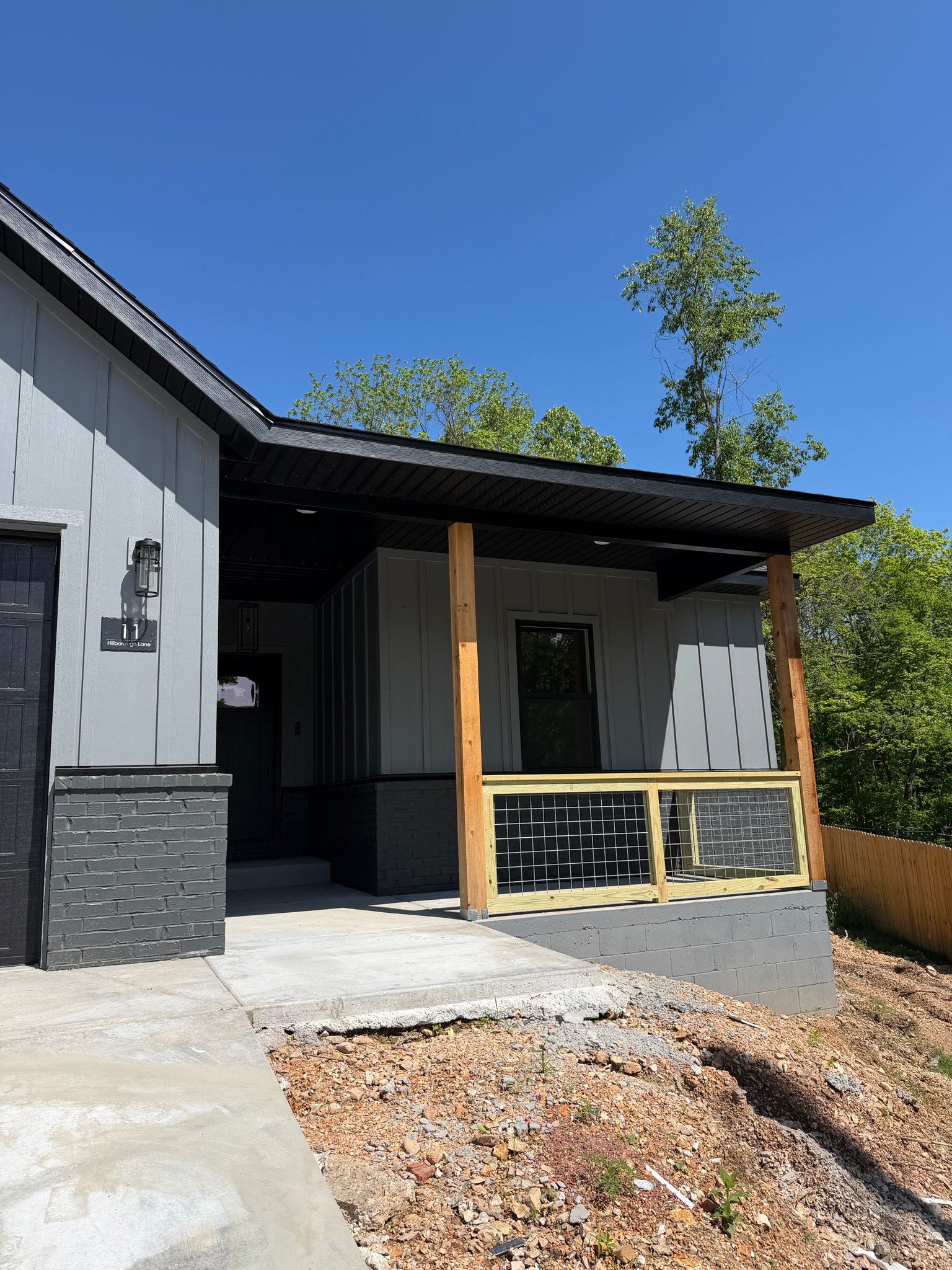 Bella Vista House: 11 Hillborough Lane