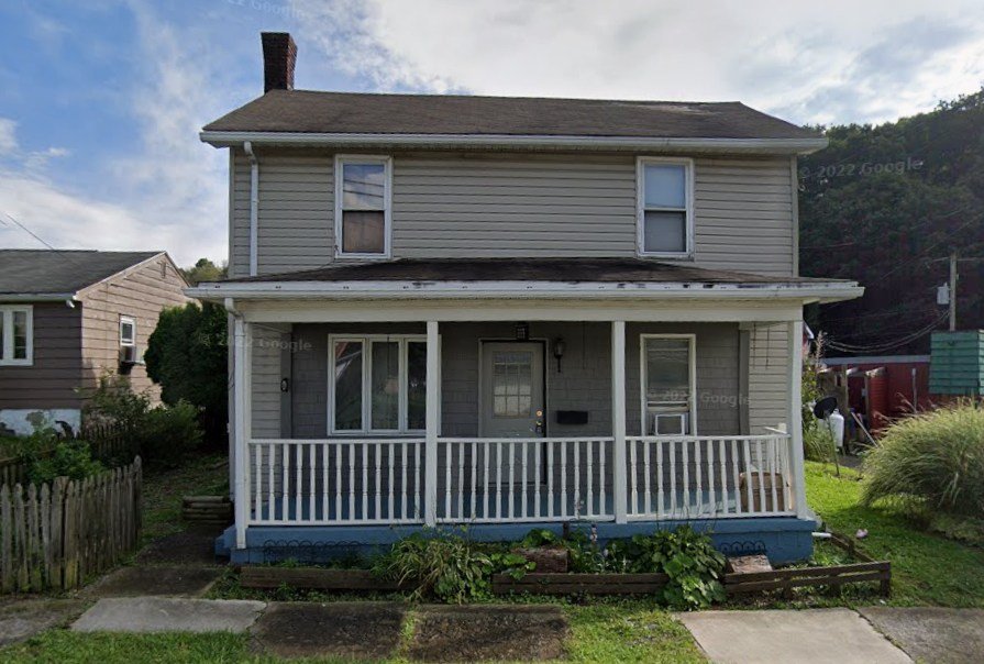 Gallitzin House: 106 Forest St