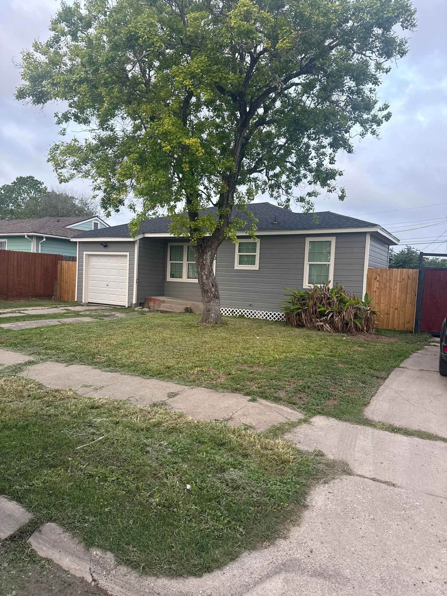 Corpus Christi House: 4730 Ingram Dr