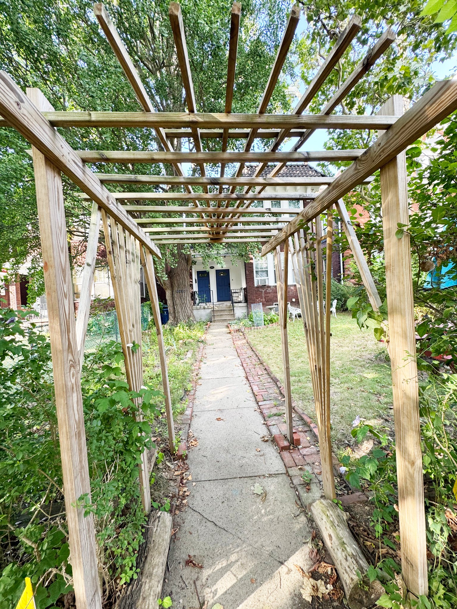 Pittsburgh Apartment: 6941 Thomas Blvd
