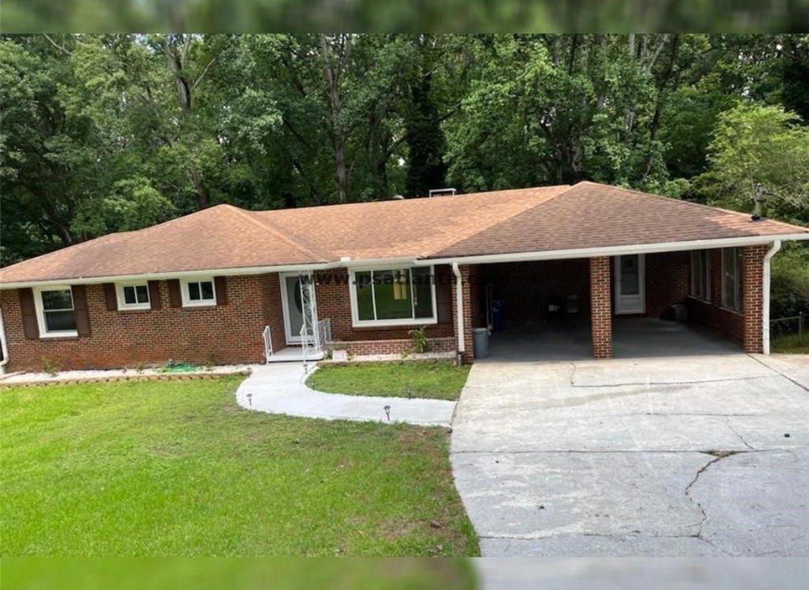 Atlanta House: 2521 N Bryan Cir