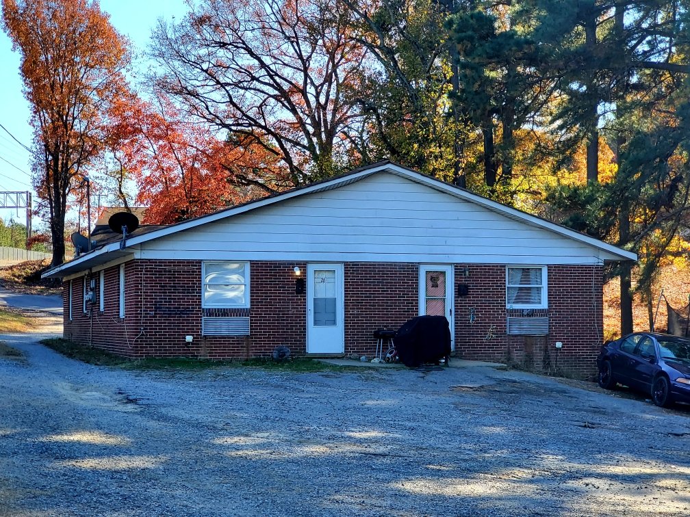 North Chesterfield Apartment: 11200 Route 1
