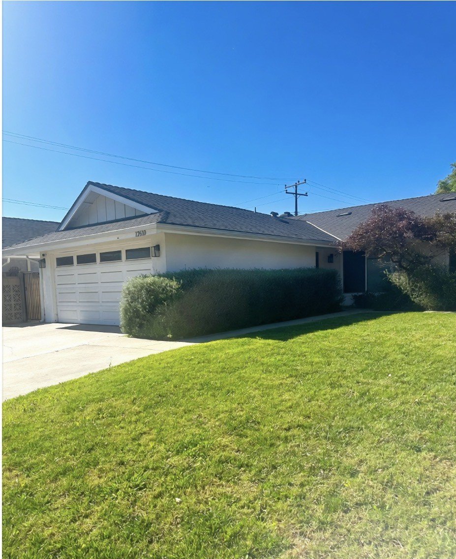El Monte House: 12610 MARYVINE ST