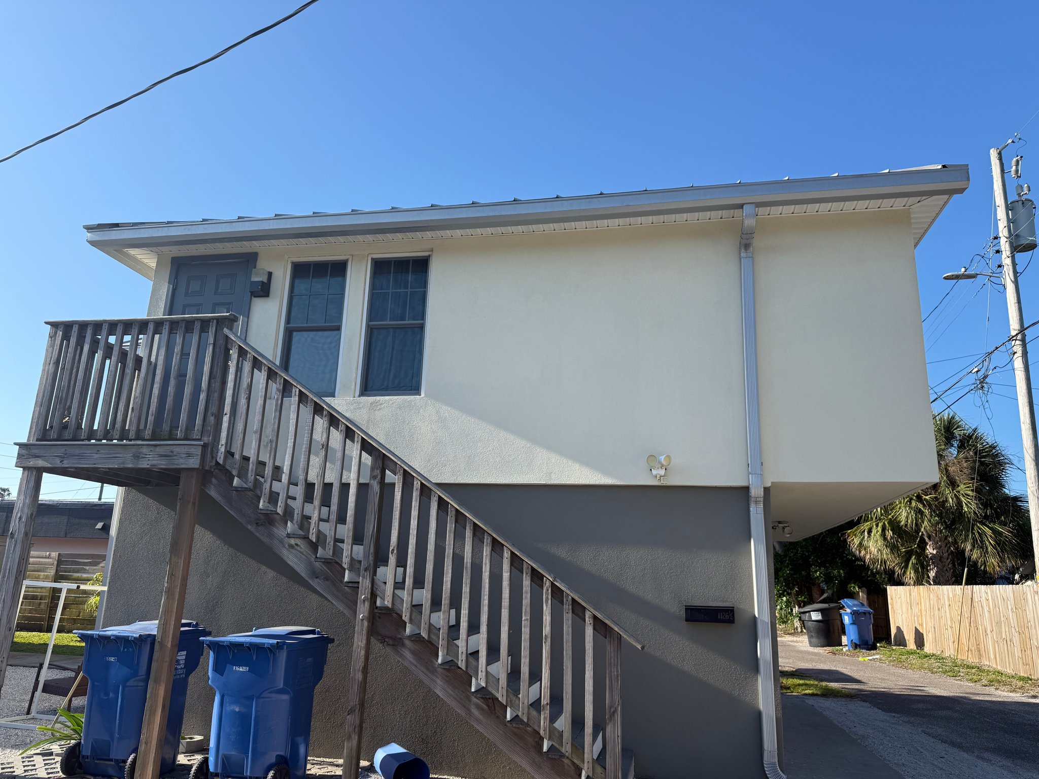 St Petersburg Apartment: 1126 1/2 16th St N