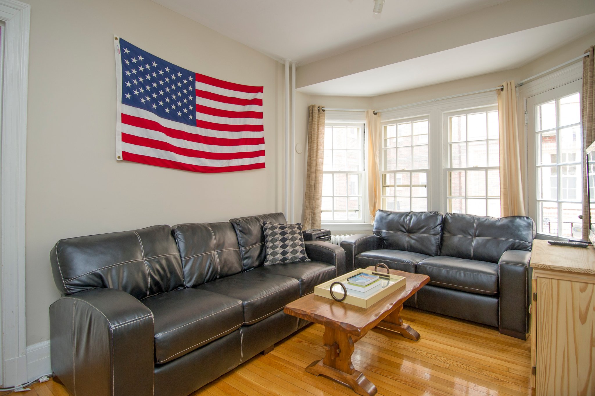 Boston Apartment: 16 RIVER STREET