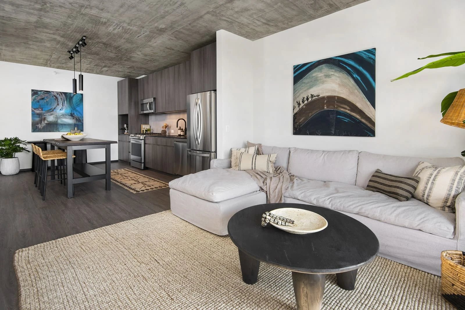 Chicago Apartment: 1451 W Randolph