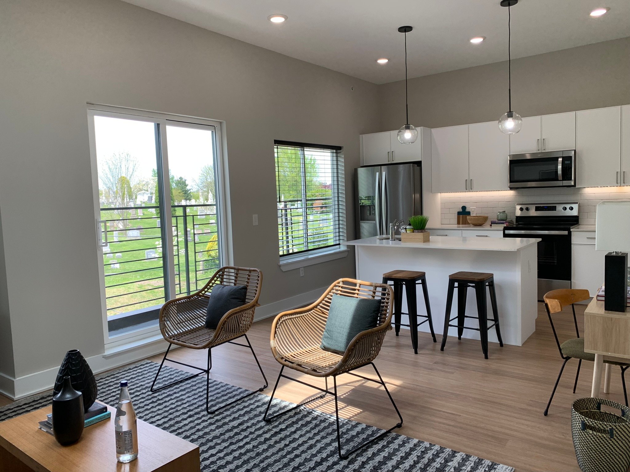Philadelphia Apartment: 3915 Ridge Ave
