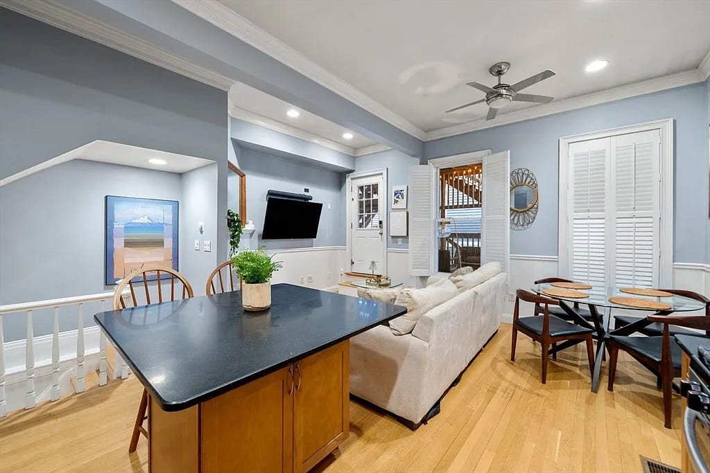 South Boston Condo: 691 E 8th St