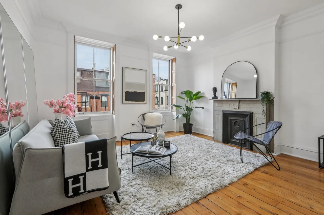 Jersey City Condo: 299 8th St