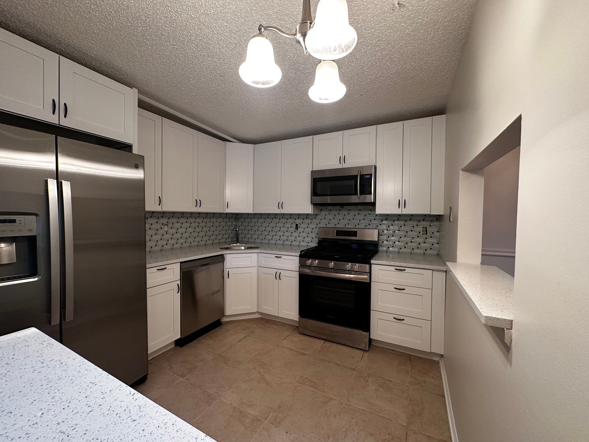 East Brunswick Condo: 479 Danbury Ln