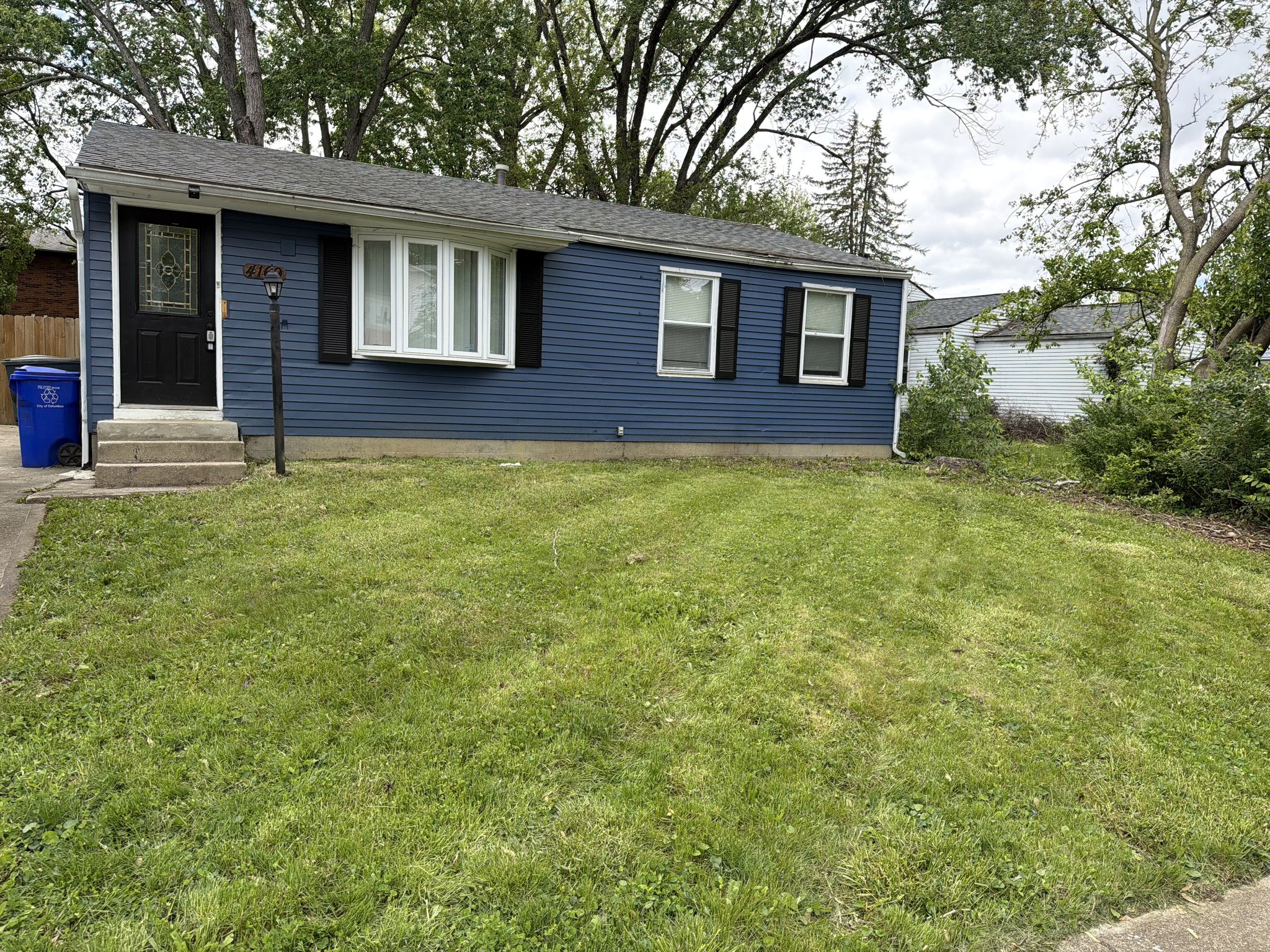 Columbus House: 4169 Commander Lane