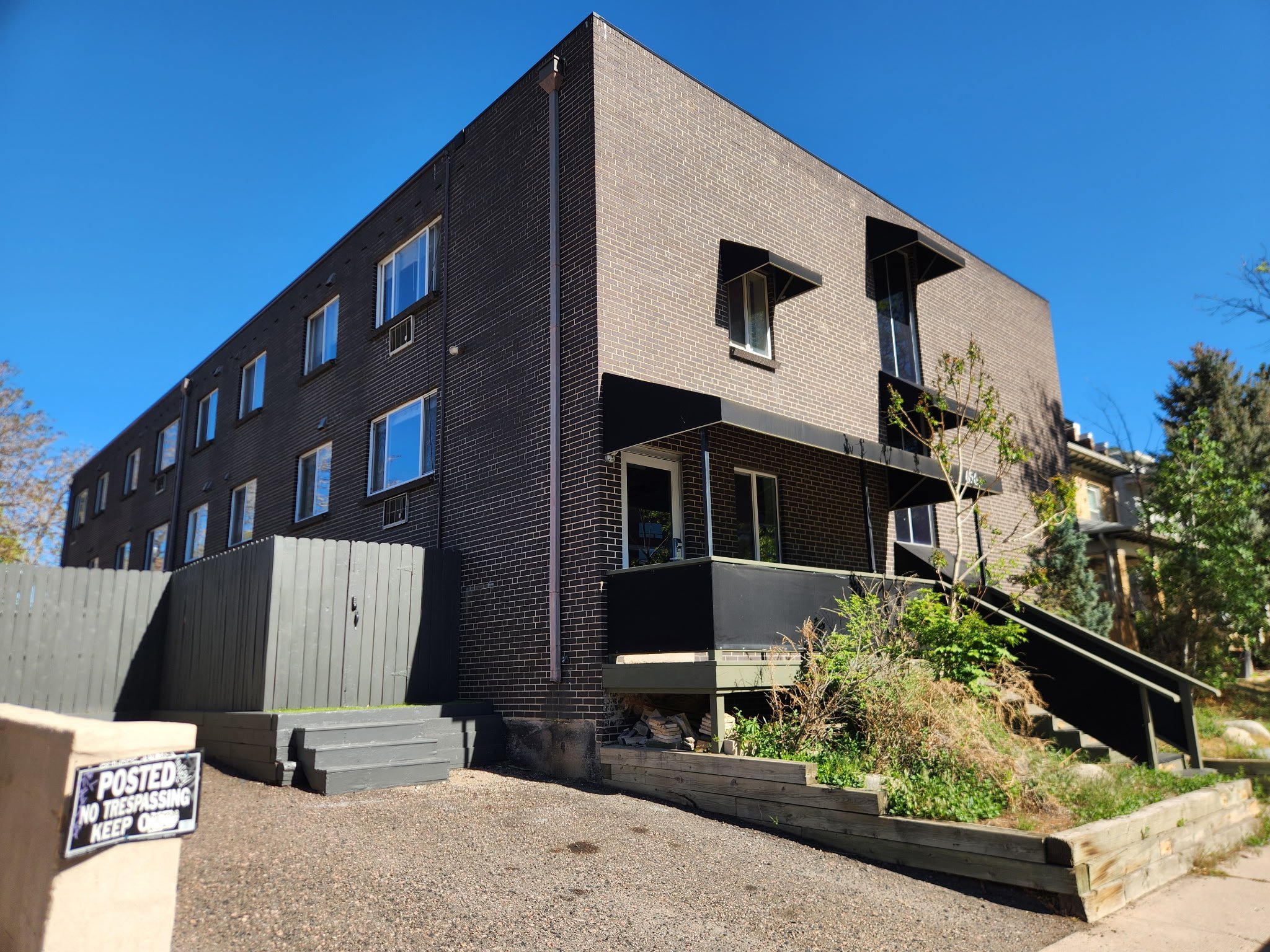 Denver Condo: 656 N Logan St
