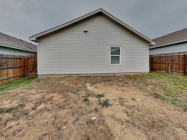 Converse House: 10510 Varmus Dr