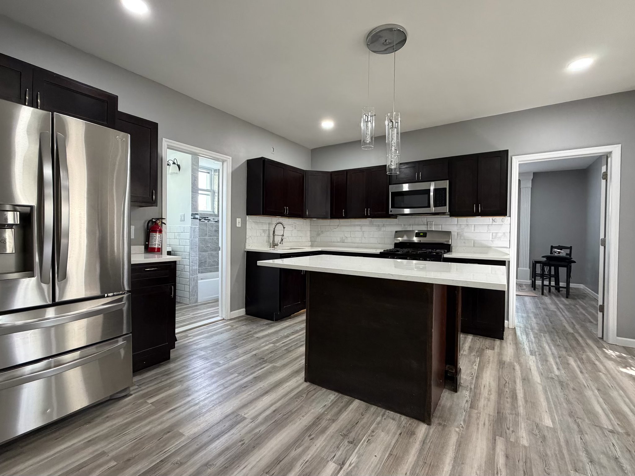Edison Multiplex: 5031 Woodbridge Ave