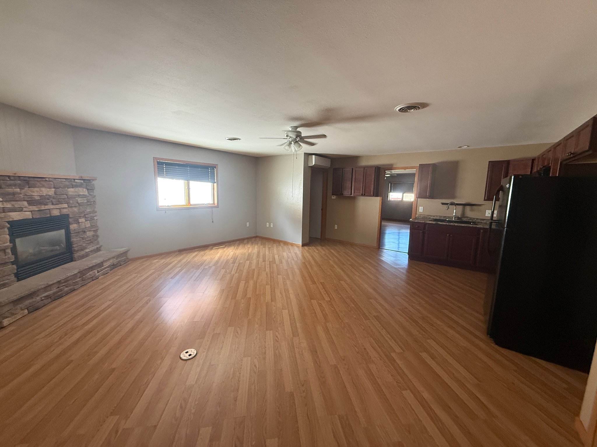 DECORAH House: 305 W Water Street