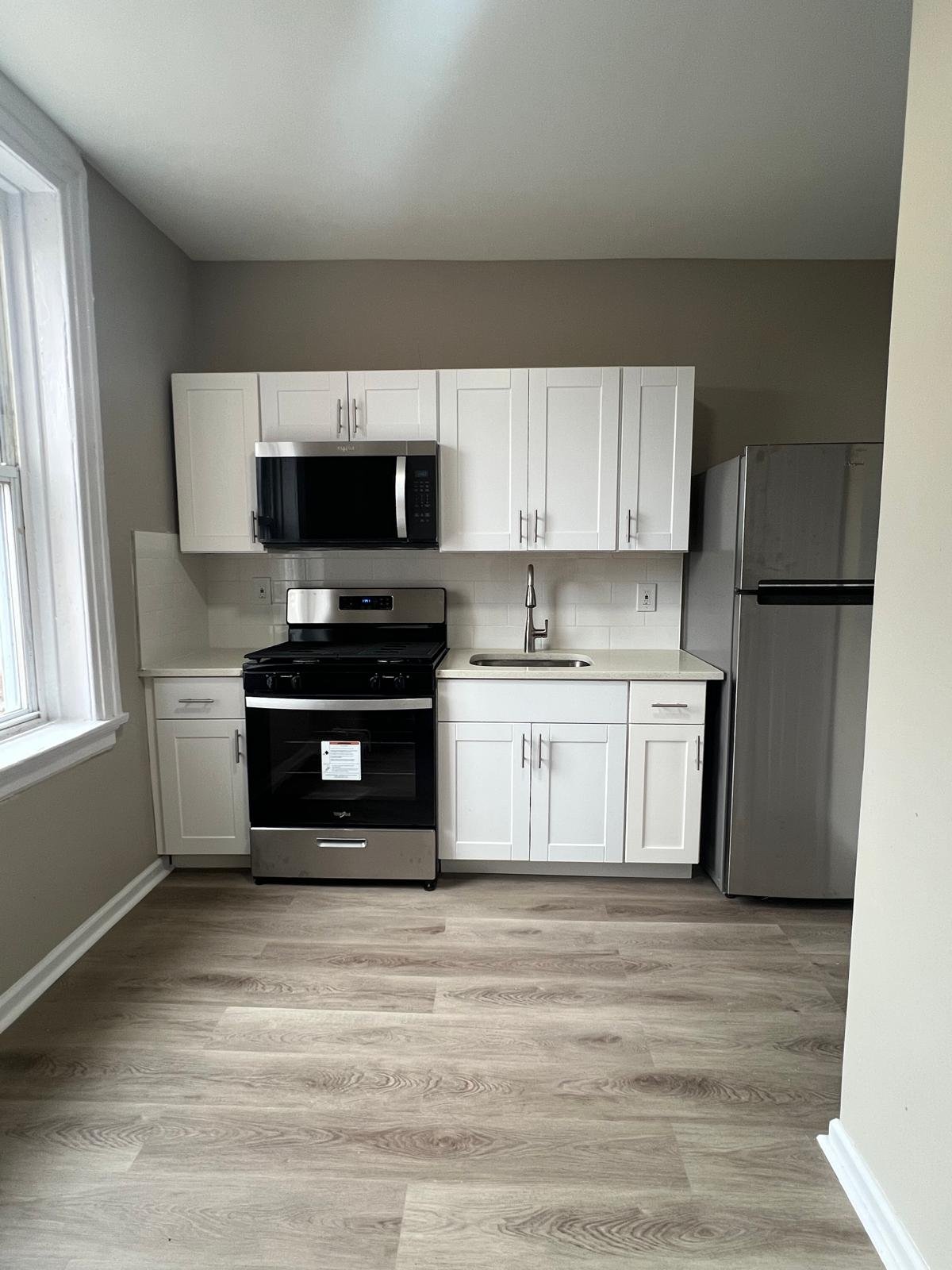 East Orange Apartment: 38 Winans