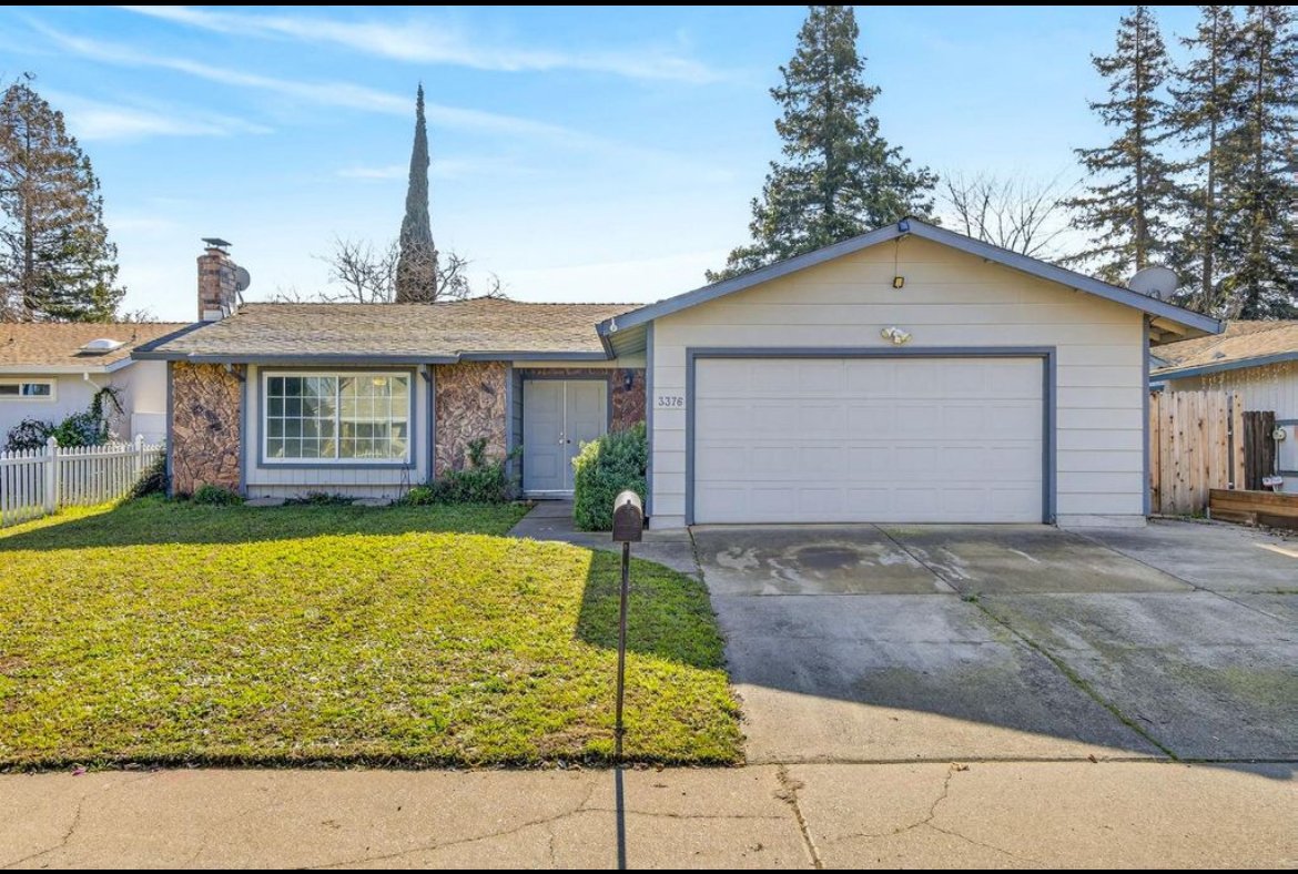 Sacramento House: 3376 Hartselle Way