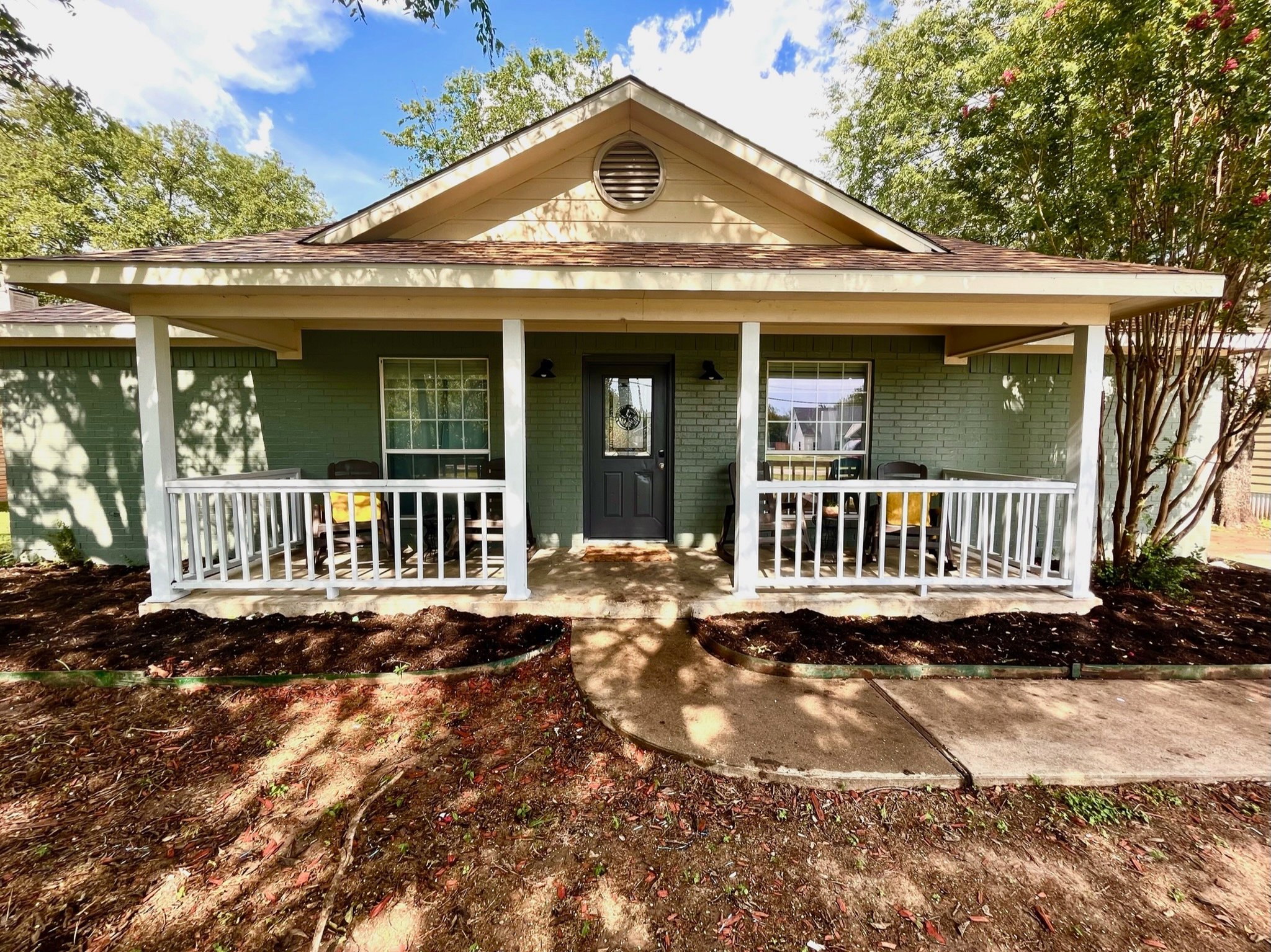 Waco House: 6305 Sydney Lane