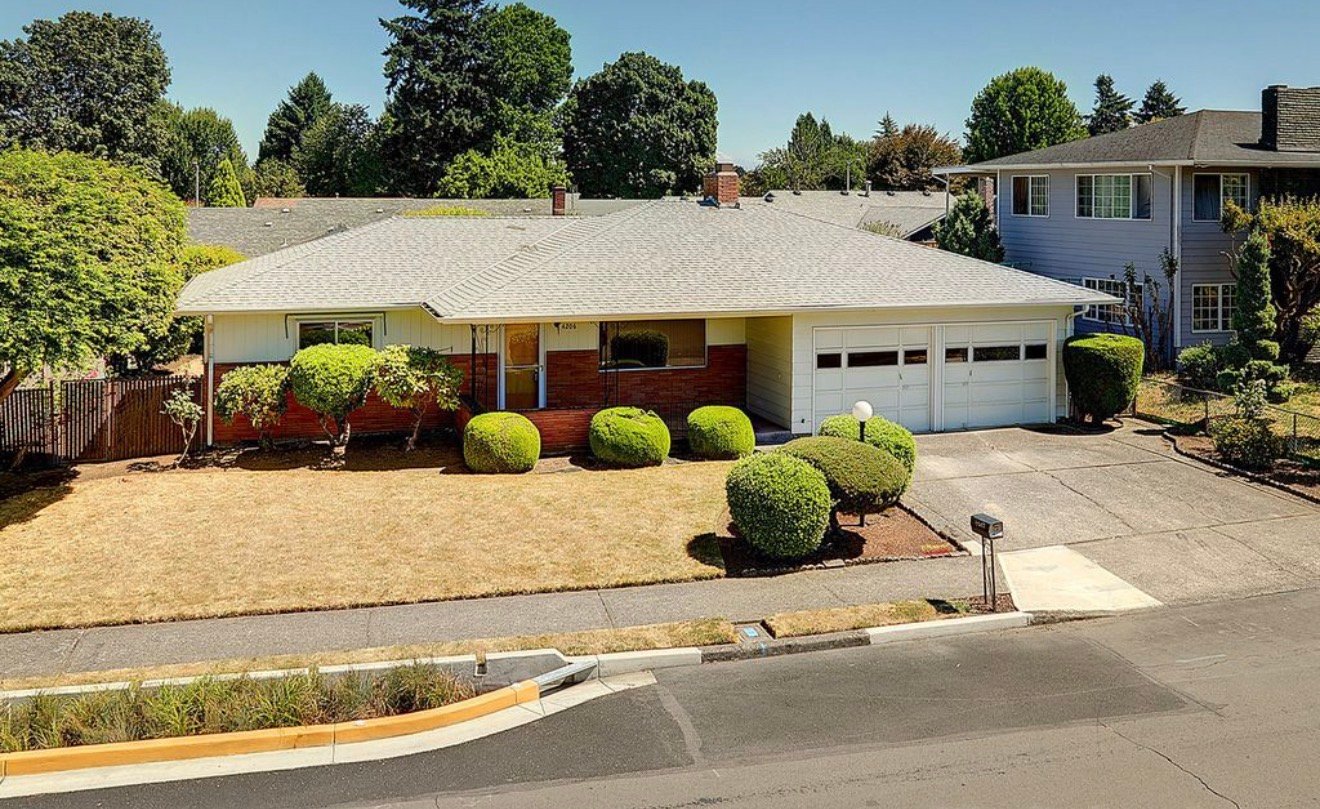 Portland House: 4206 NE 131st Pl