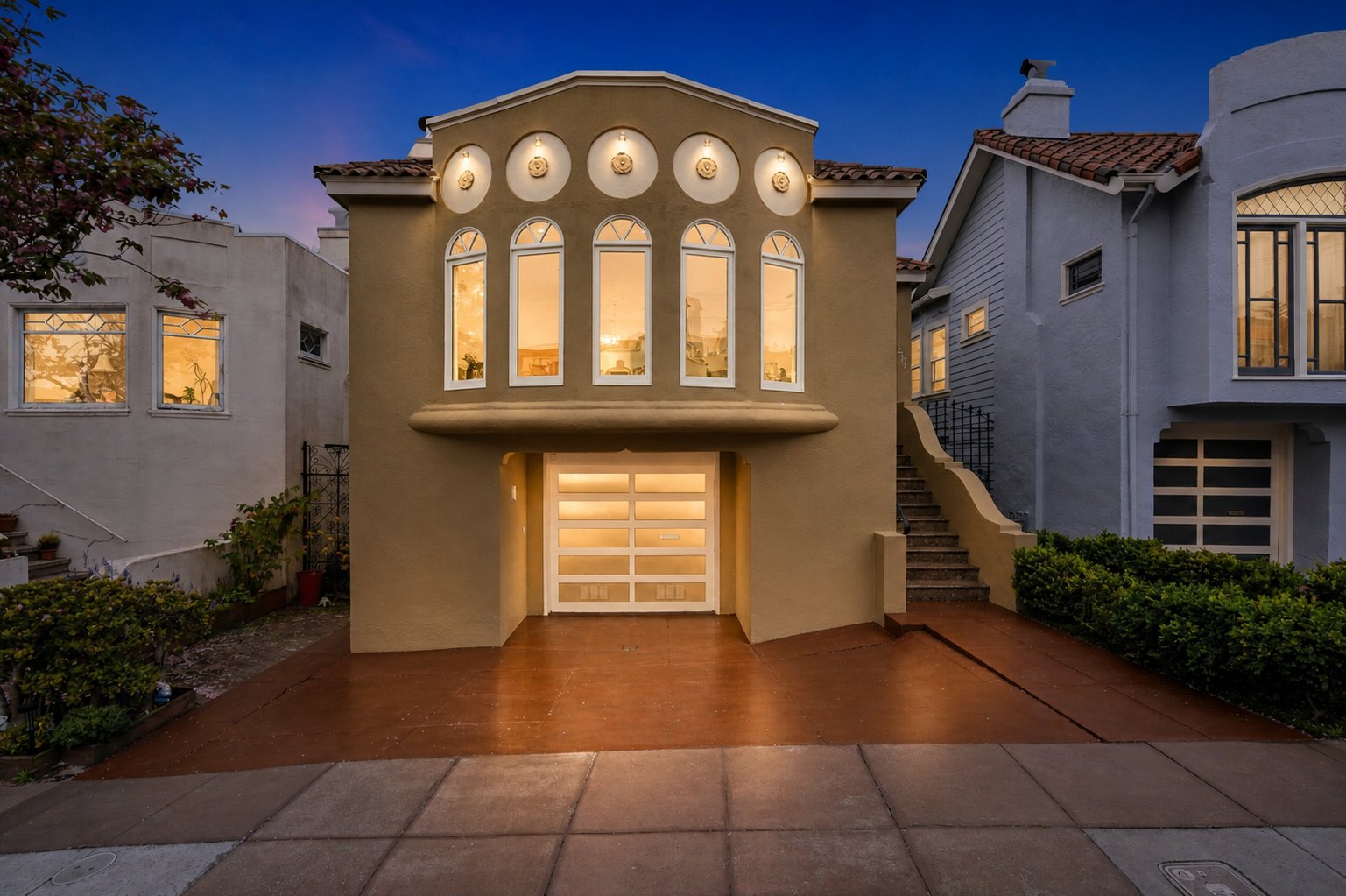 San Francisco House: 2317 Cecilia Ave