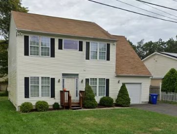 Norwalk House: 32 Southwind Drive
