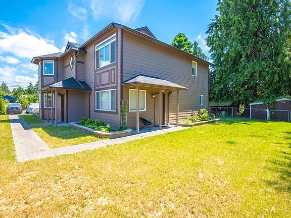 Snohomish Multiplex: 1220 Avenue A Unit #3