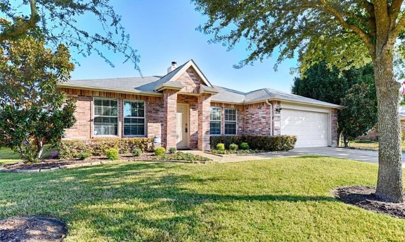 FORNEY House: 2004 CHISOLM TRL