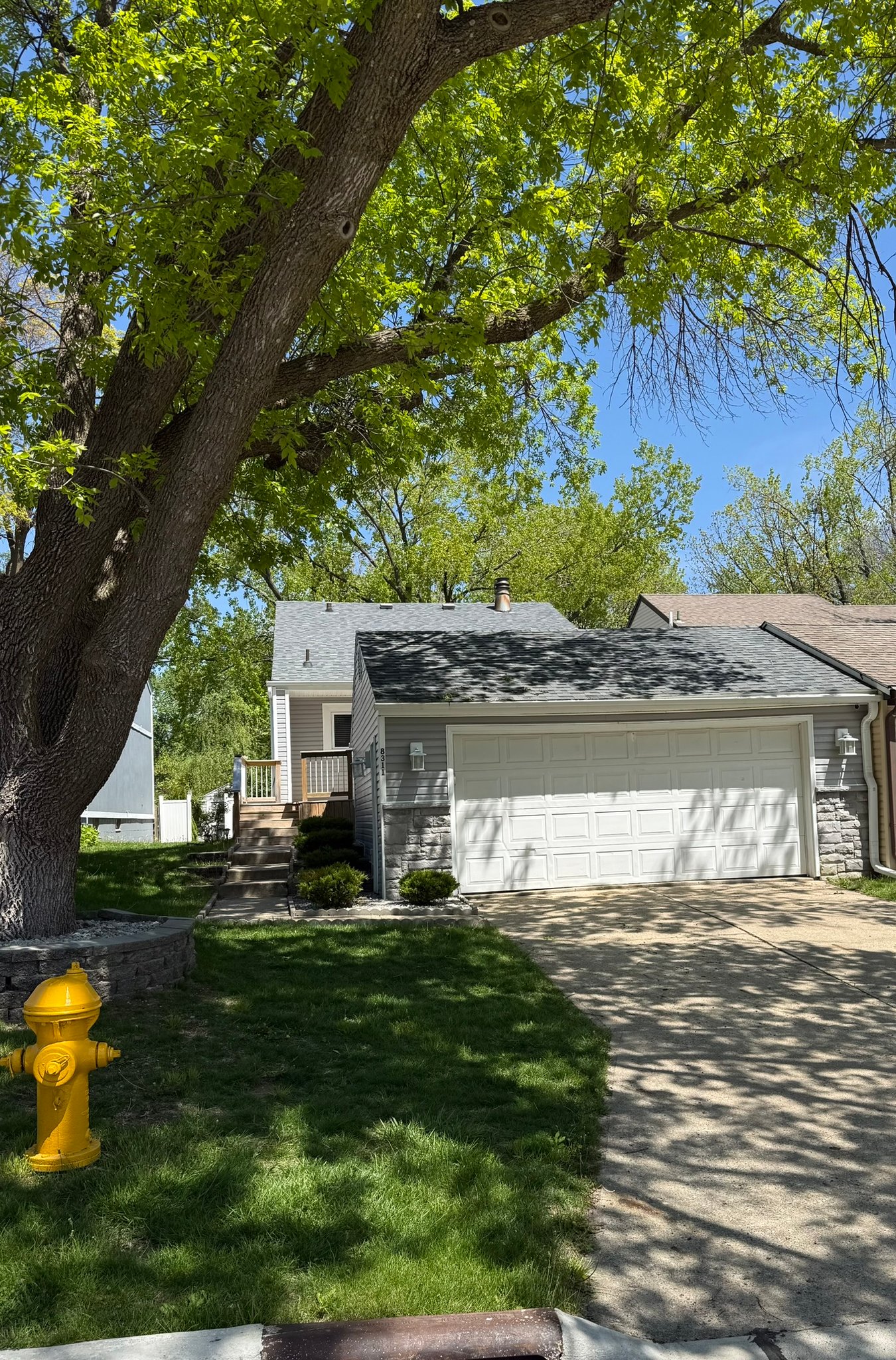 Urbandale House: 8311 Twana Dr