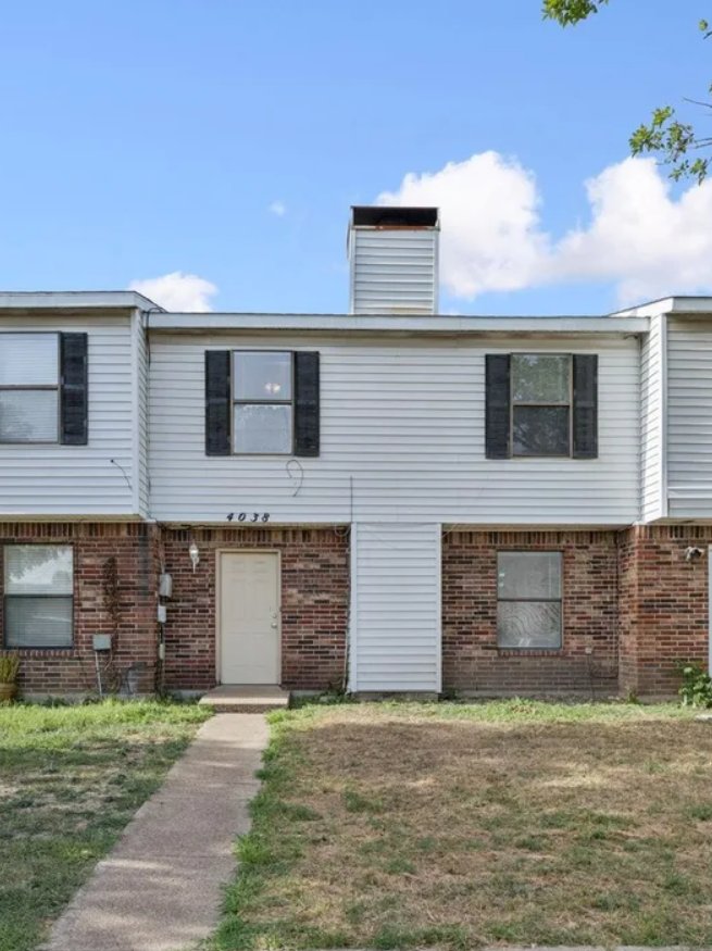 Garland Townhome: 4038 Walnut Park Cir