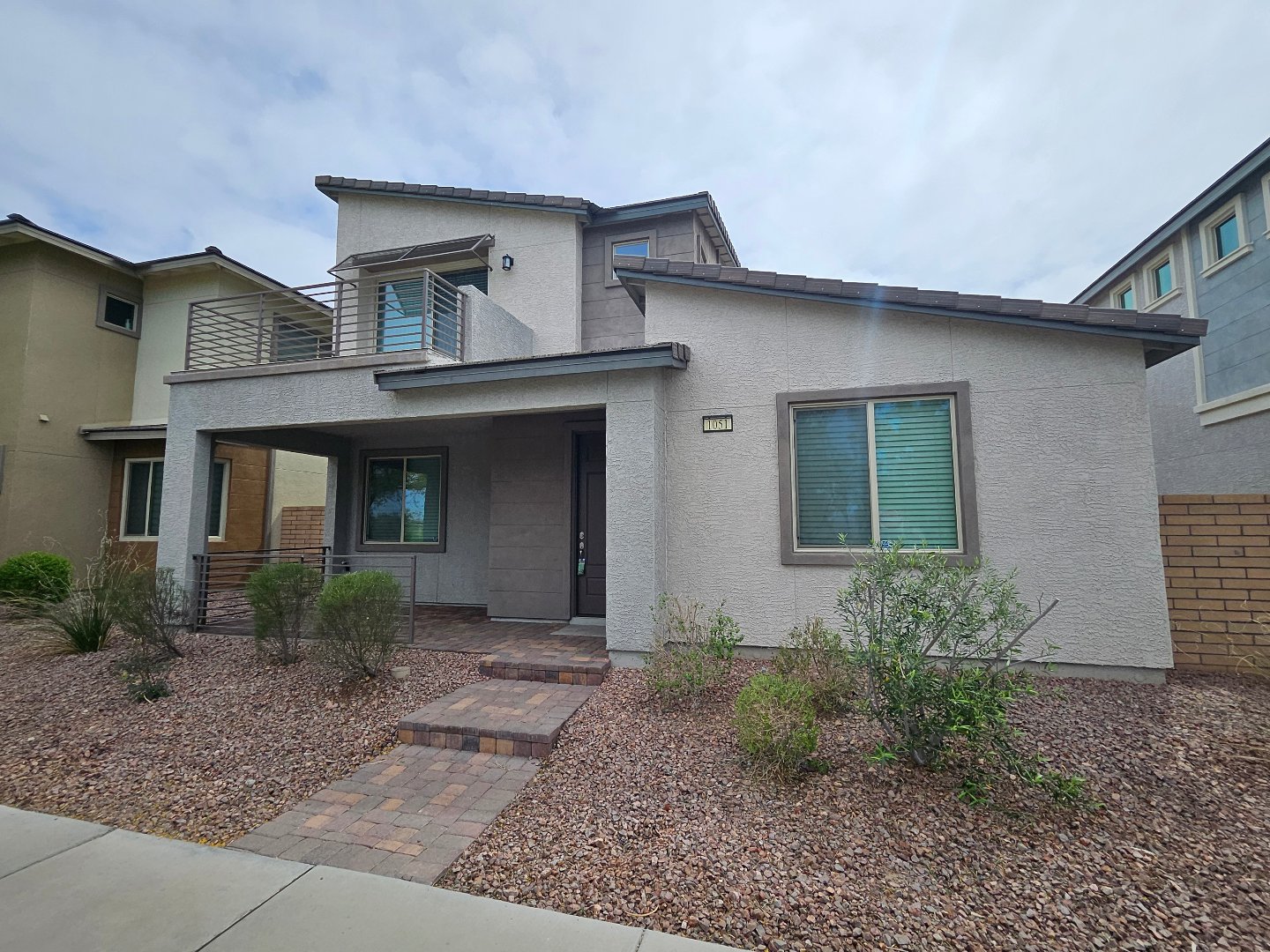 Henderson House: 1051 E Sunset Rd