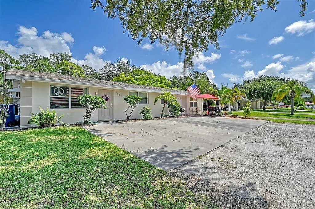 Bradenton Other: 2803 52nd Ave Dr W.