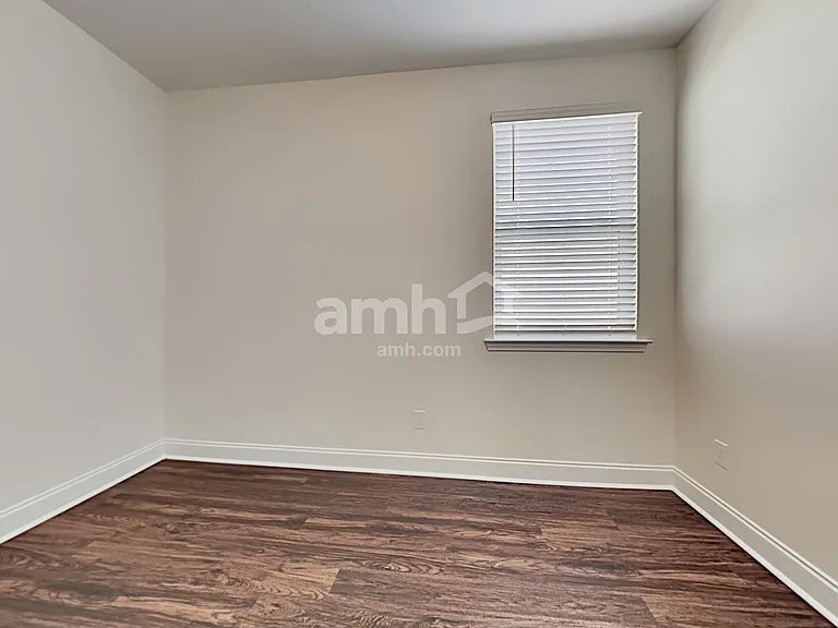 Canal Winchester House: 6463 Winchester Highlands Dr