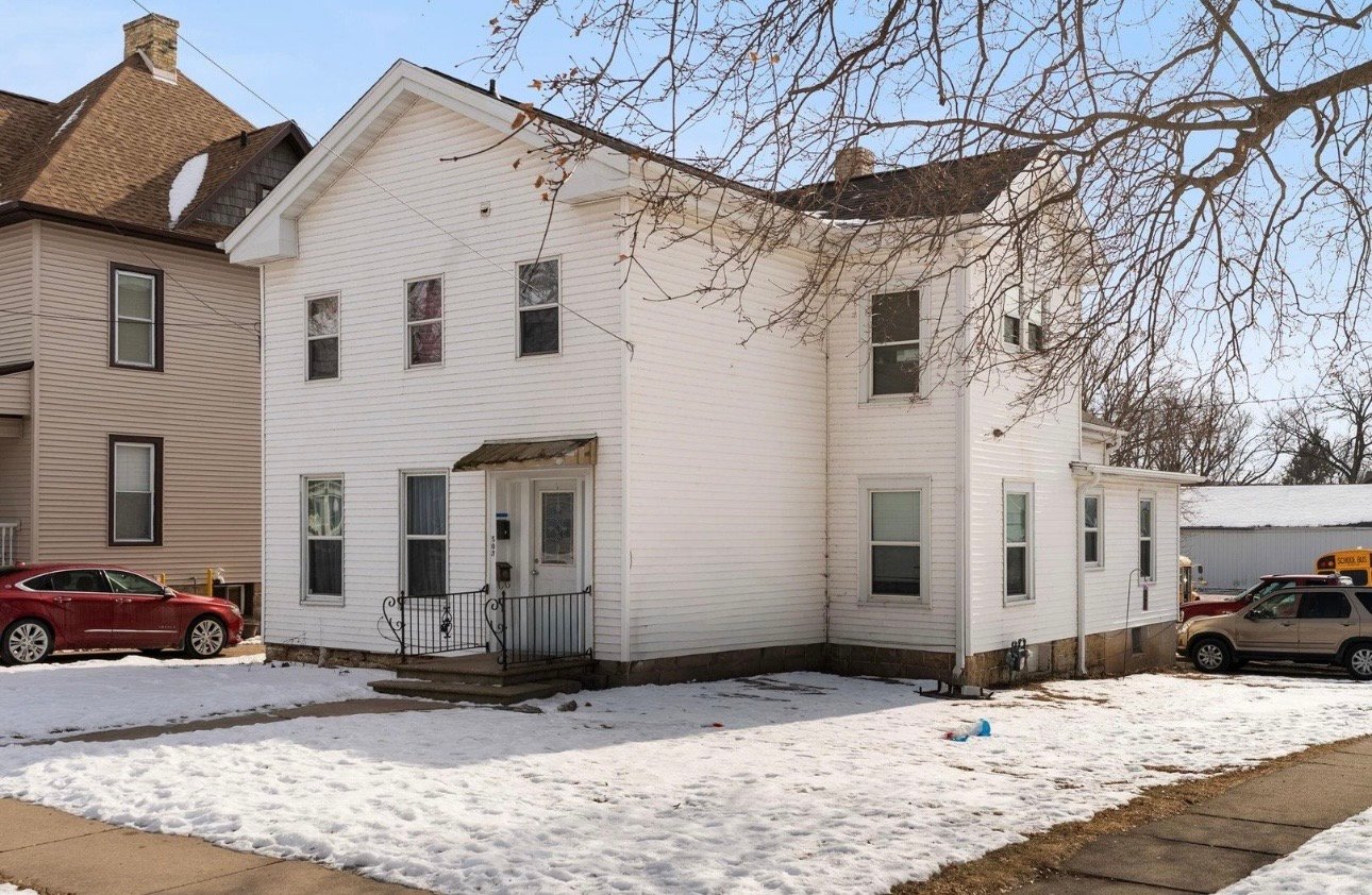 Edgerton Multiplex: 503 W Rollin St