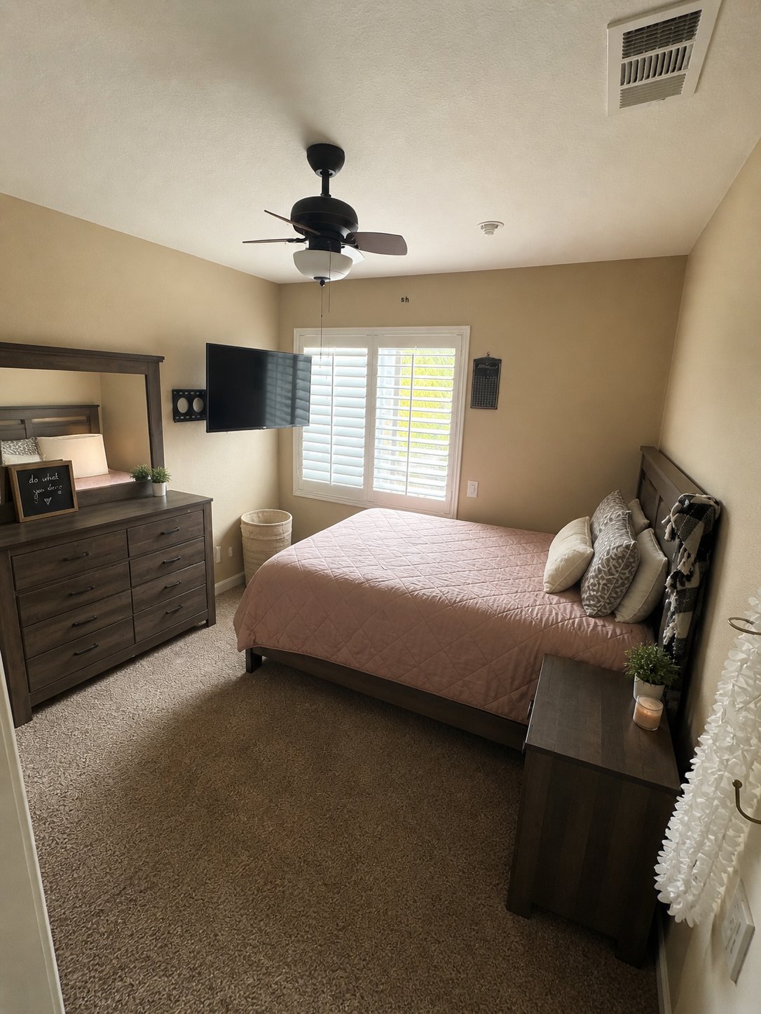 Santa Clarita House: 19355 Plum Canyon Rd
