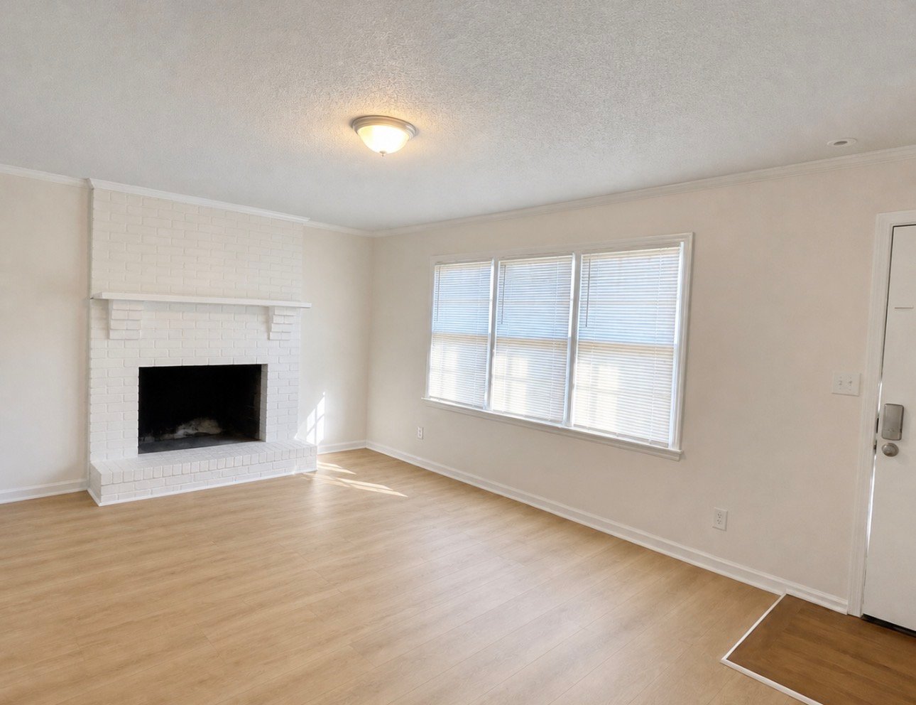 Boiling Springs Multiplex: 19 Wedgefield Dr