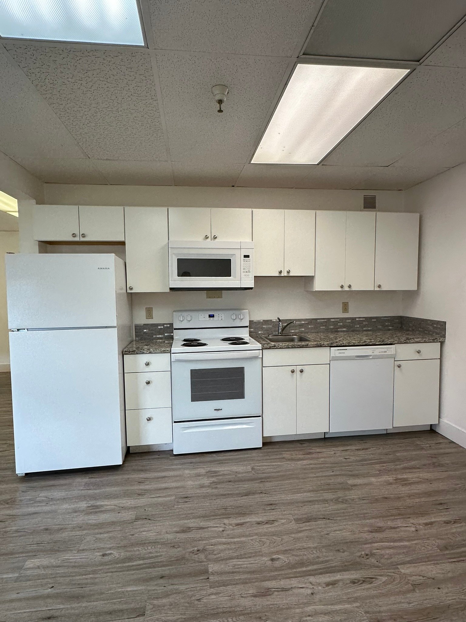 Gooding Apartment: 1120 Montana St