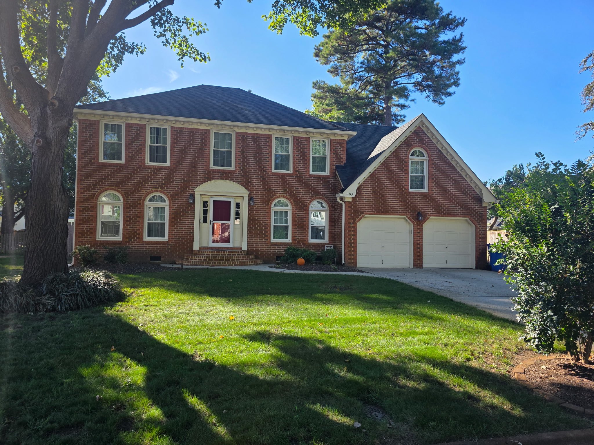 Chesapeake House: 805 Beckley Ln
