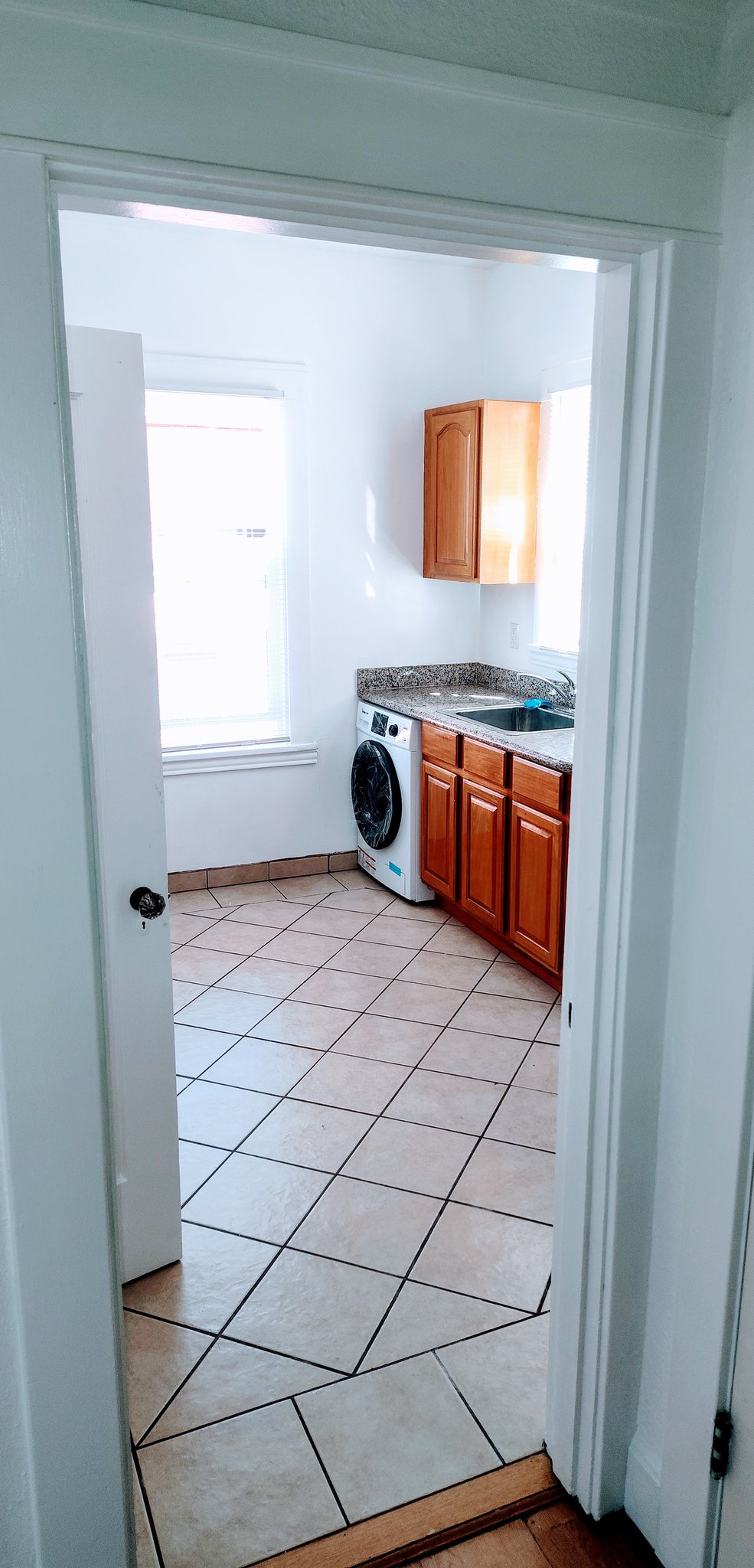 Berkeley Apartment: 2226 Channing Way