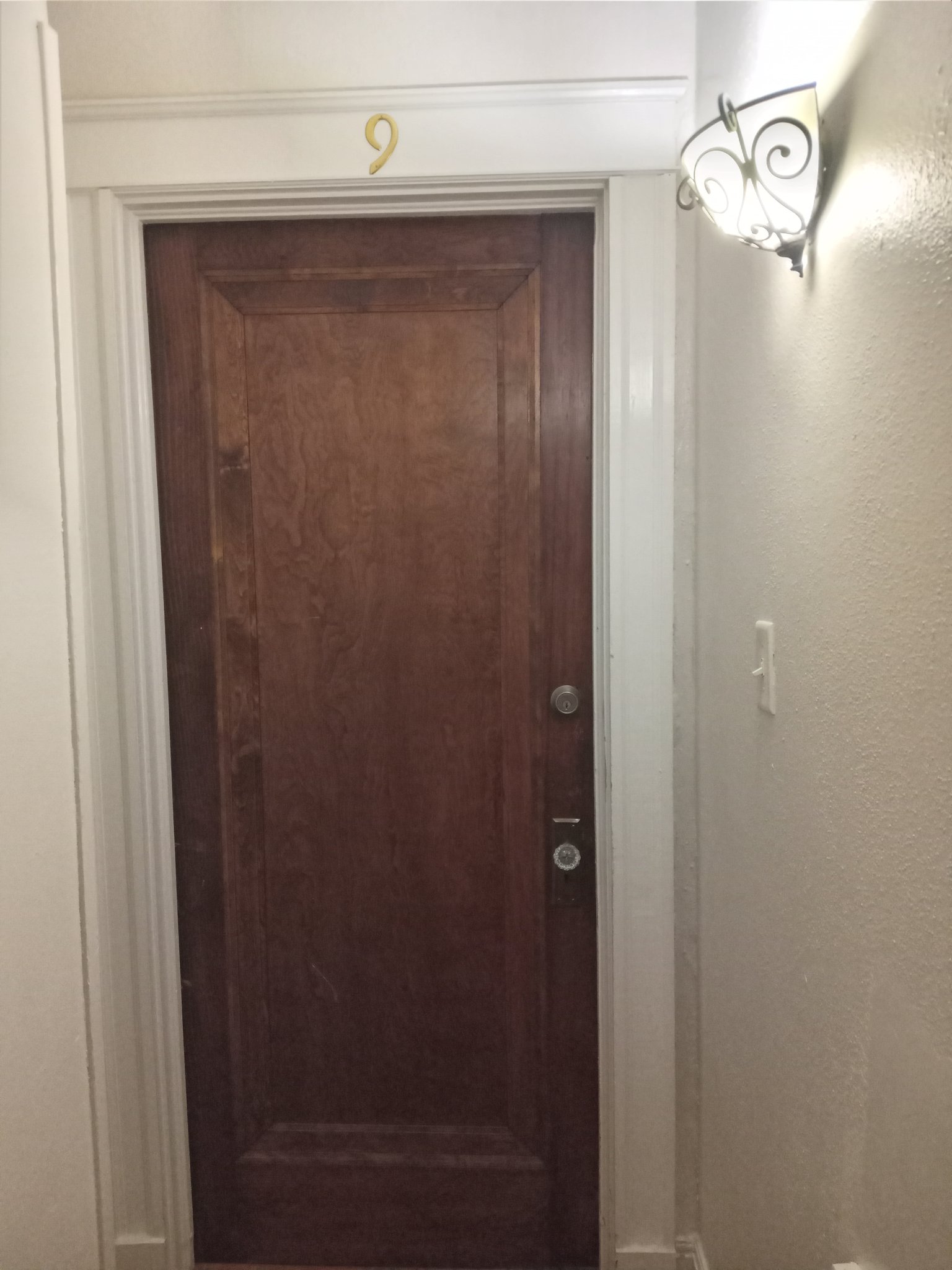 New Orleans Apartment: 3343 Esplanade Ave