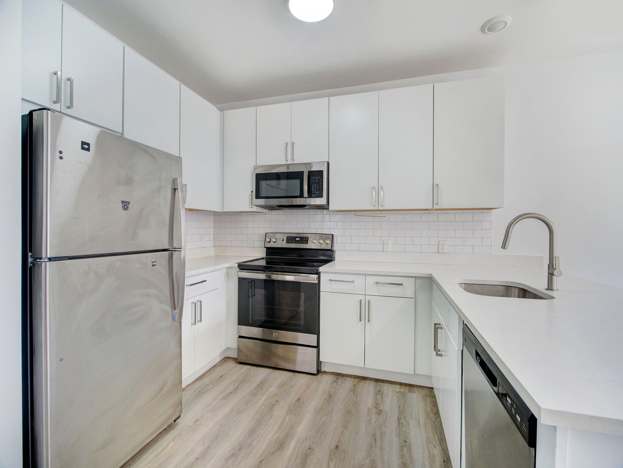 irvington Apartment: 1127 Stuyvesant Ave