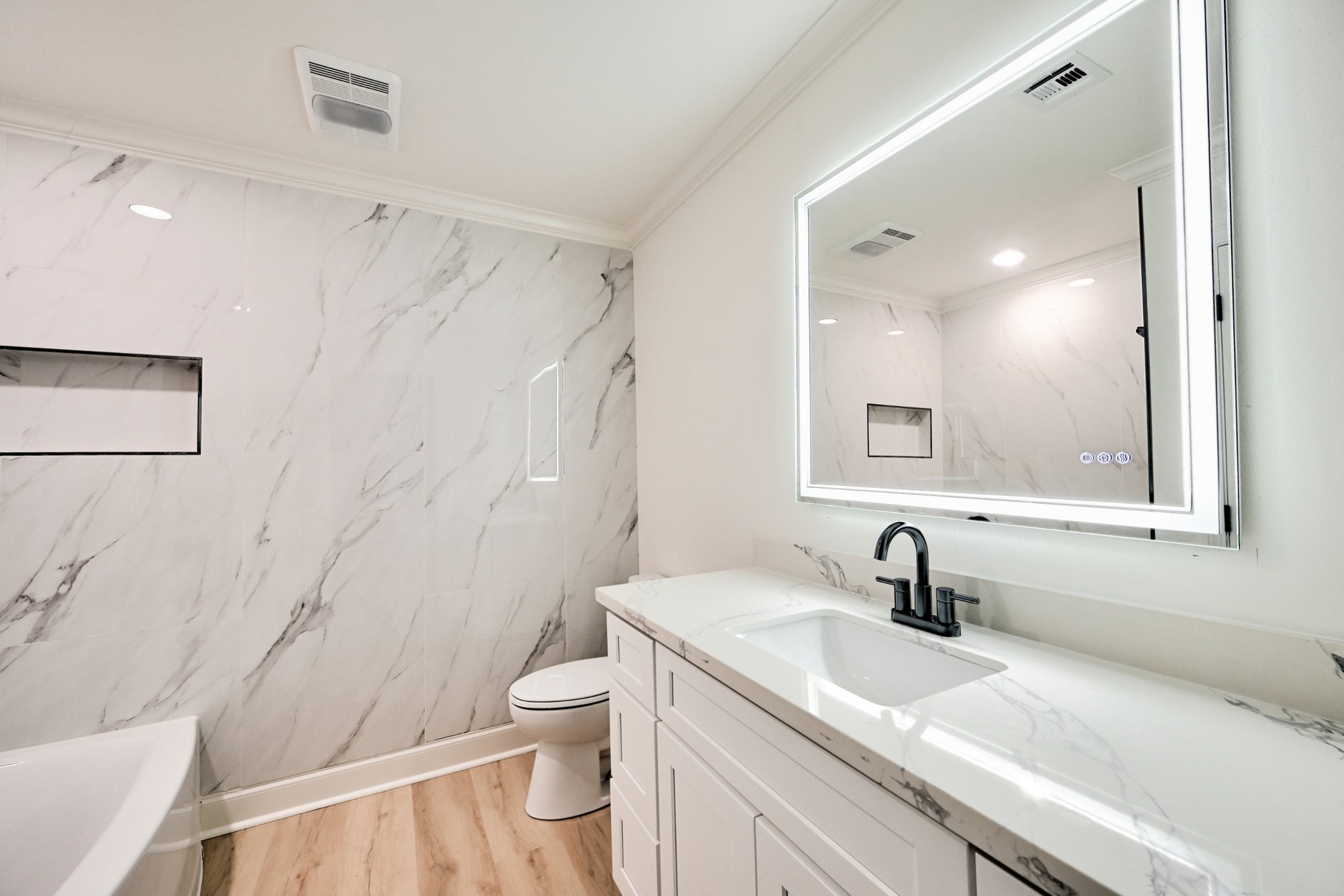 Thibodaux Townhome: 1317 Ledet St