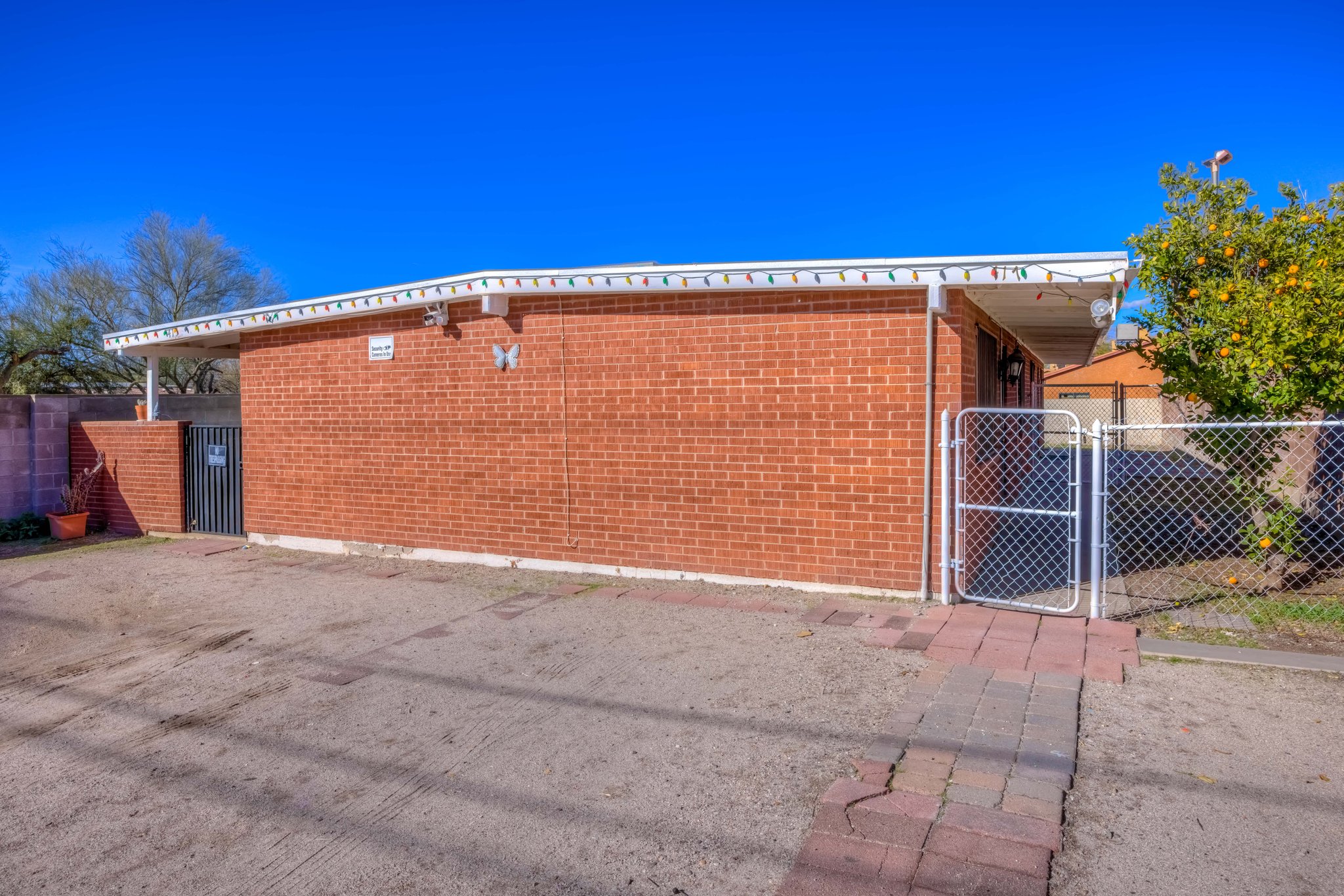 Tucson Multiplex: 415 E Jacinto St