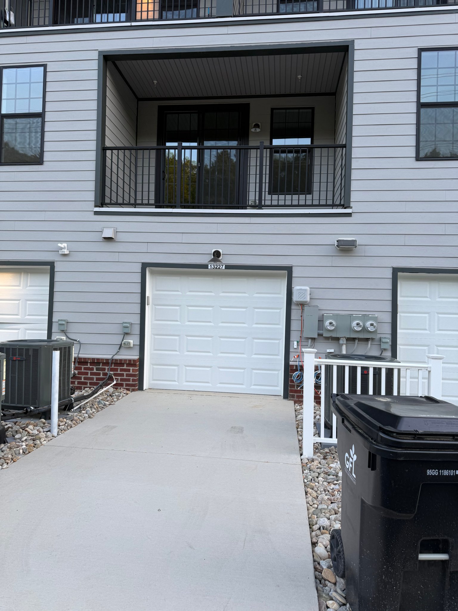 Midlothian Condo: 13227 Garland Ln