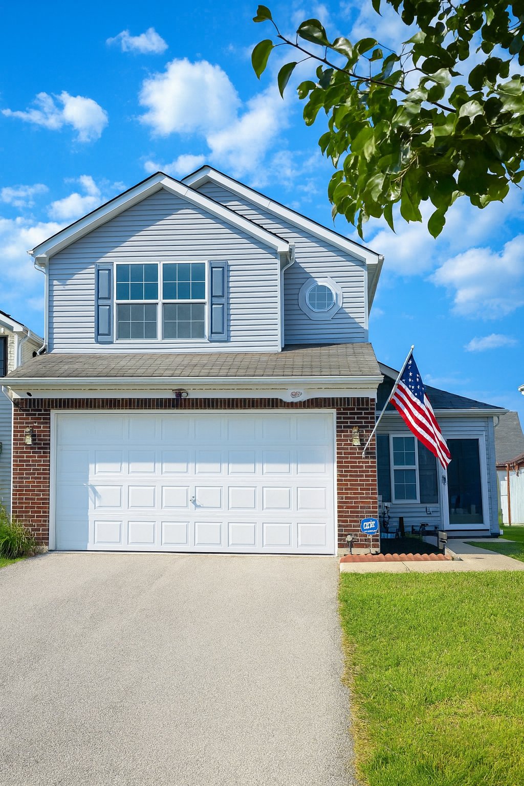 Columbus House: 3236 Easthaven Drive S