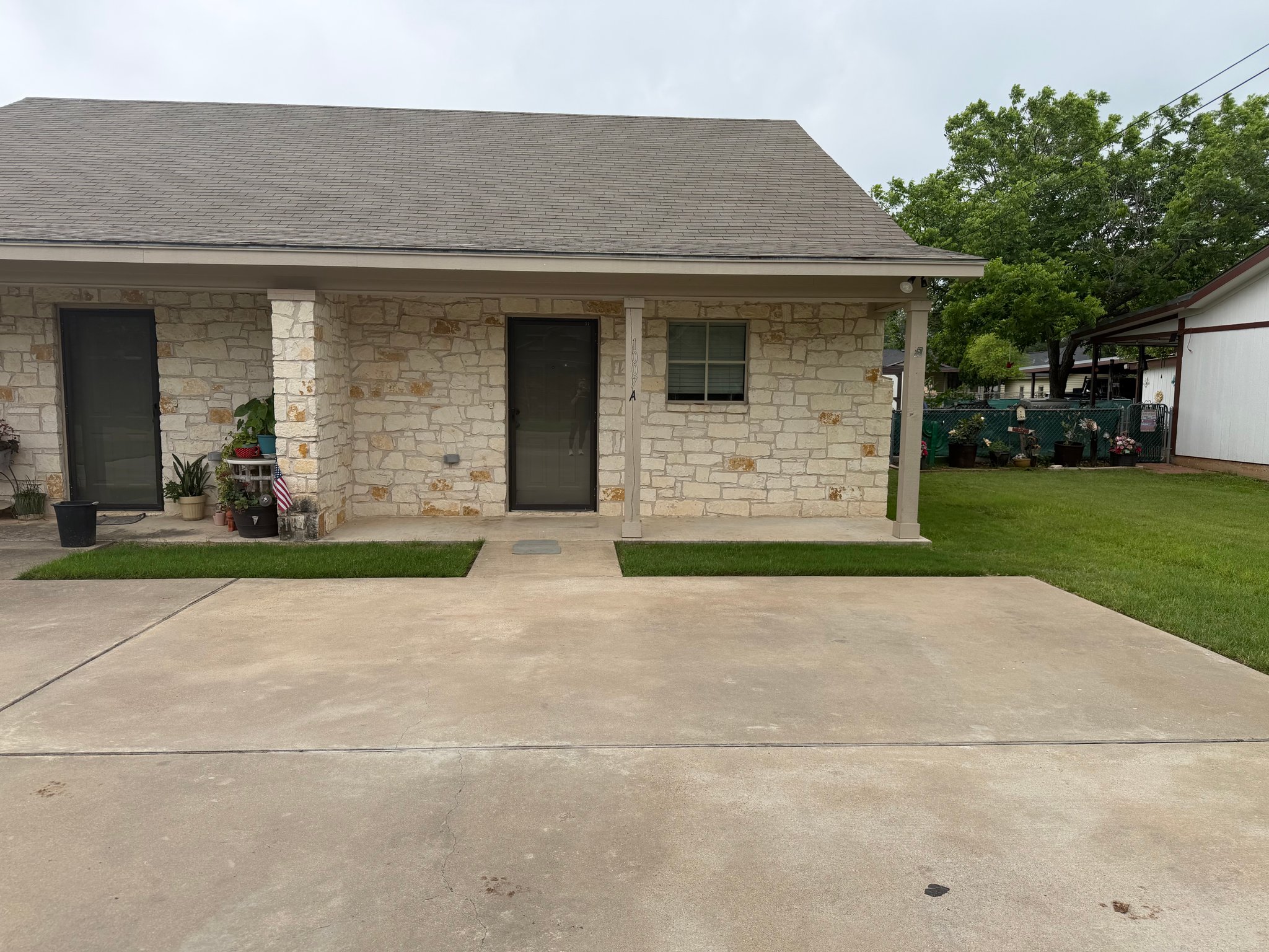McGregor Townhome: 1007 South Monroe Street