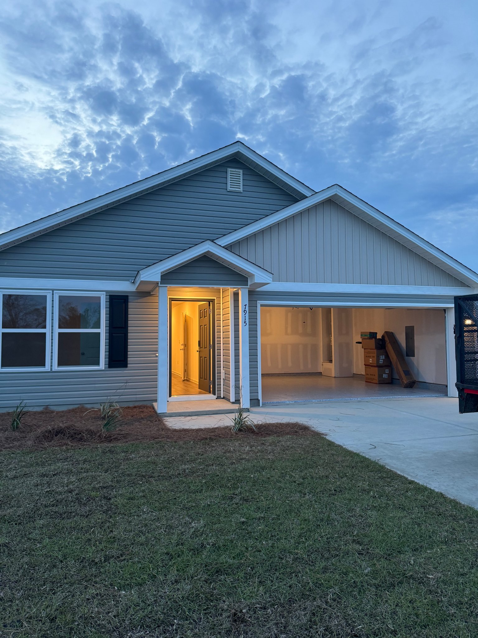 Youngstown House: 7915 Greyling Cir