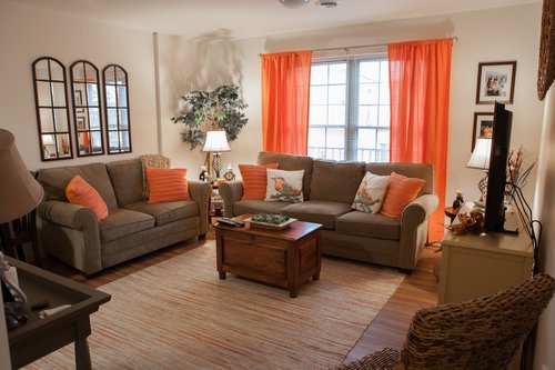 Milton Apartment: 130 S. Arch Street